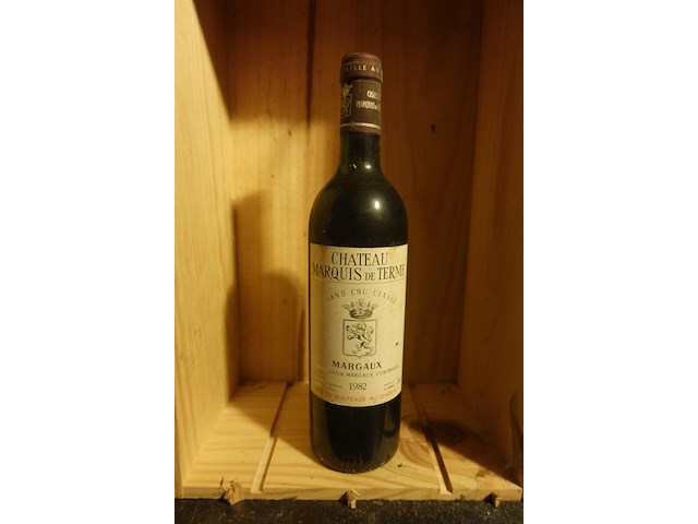 8x 75cl chateau marquis de terme 1982 - afbeelding 1 van  3