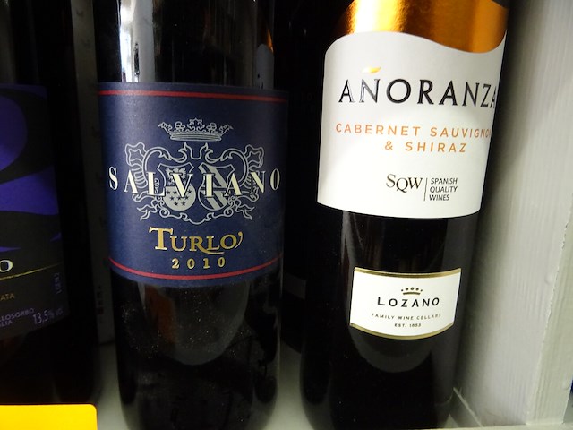 8x 75cl diverse rode wijn - afbeelding 3 van  5