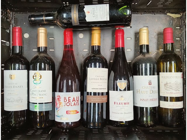 8x 75cl diverse rode wijnen - afbeelding 1 van  1