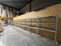 8x aluminium rekken – totaal ±9,6 meter – lot 114 - afbeelding 3 van  3