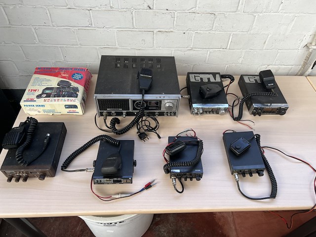 8x cb toestellen - afbeelding 1 van  7