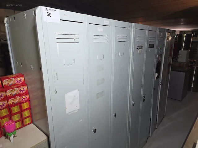 (8x) diverse metalen kasten - afbeelding 1 van  8