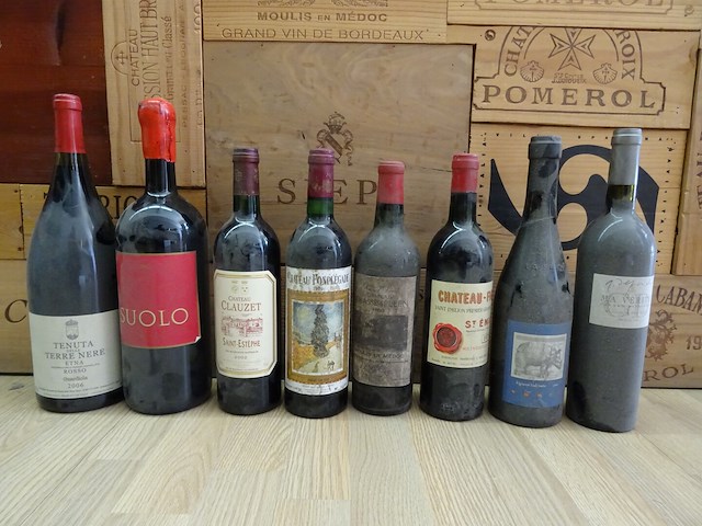 8x diverse oude rode wijnen - afbeelding 1 van  12