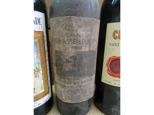 8x diverse oude rode wijnen - afbeelding 12 van  12