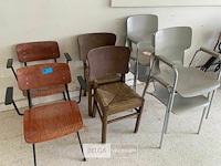 8x diverse oude stoelen - afbeelding 2 van  2