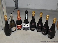 8x fles mousserende wijn, diverse merken waaronder nicolas feuillatte, canard-duchêne en cantina di soave, 75cl - afbeelding 1 van  3