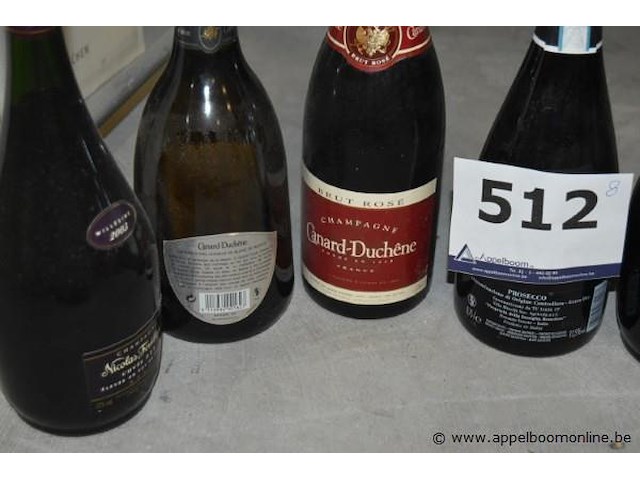 8x fles mousserende wijn, diverse merken waaronder nicolas feuillatte, canard-duchêne en cantina di soave, 75cl - afbeelding 3 van  3