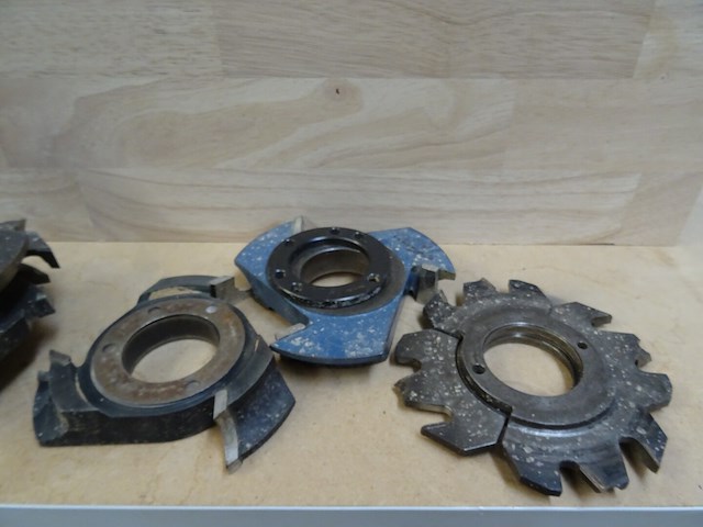 8x frees - afbeelding 3 van  11