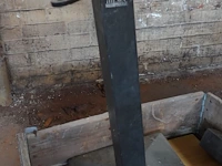 8x houten tafel met metalen onderstel - afbeelding 5 van  5