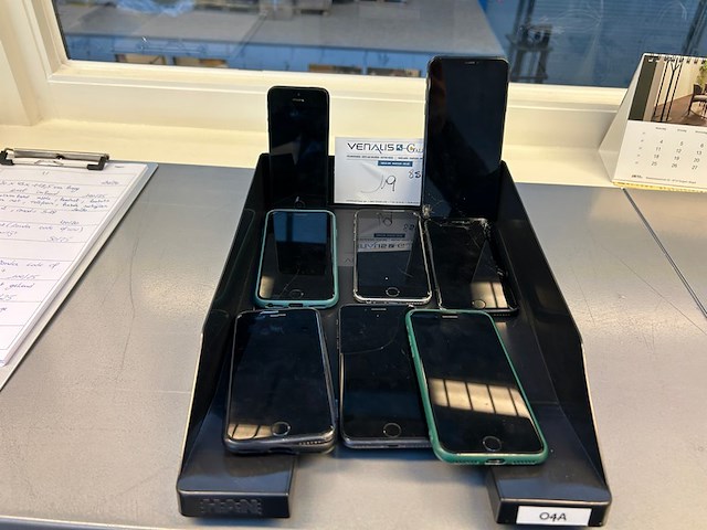8x iphone - afbeelding 1 van  3