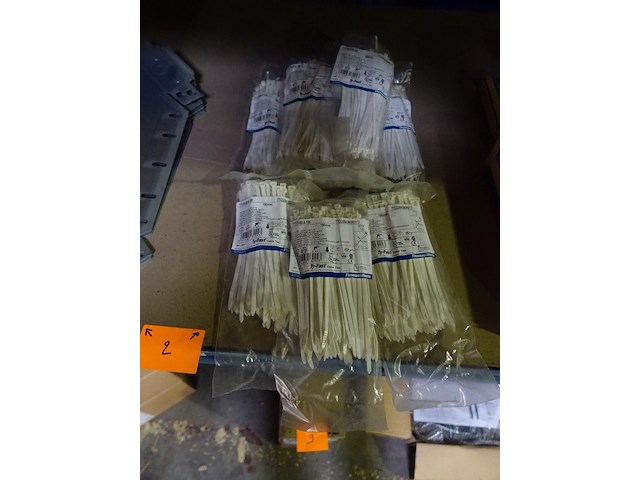 8x kabelbinders + rest - afbeelding 6 van  6