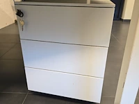 (8x) kantoormeubilair - afbeelding 3 van  9