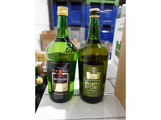 8x karton witte wijn forte d'oro - afbeelding 3 van  3