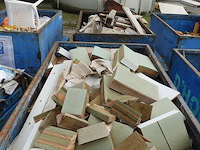 8x metalen container + inhoud - afbeelding 4 van  6