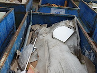 8x metalen container + inhoud - afbeelding 5 van  6