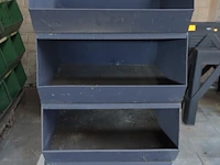 8x metalen materiaalbal