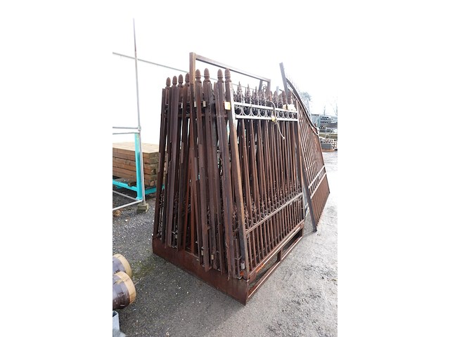 8x metalen poort - afbeelding 2 van  4
