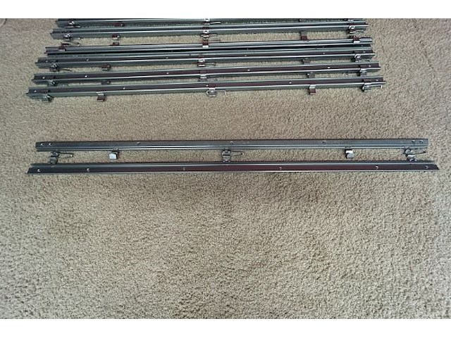 8x ophangrail voor tapijten - afbeelding 5 van  6