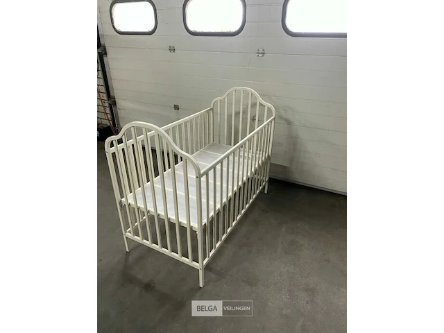 8x pallet kinderbedjes aluminium - afbeelding 3 van  5