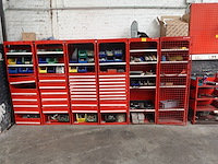 8x rek / kast met inhoud - afbeelding 1 van  50