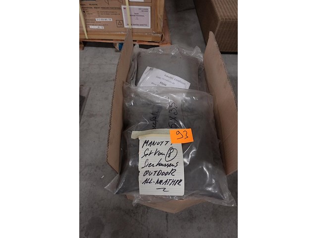 8x sierkussen manutti - afbeelding 1 van  2