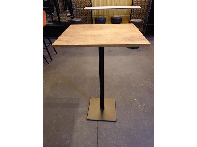 8x staantafel - afbeelding 1 van  2
