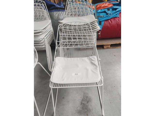 8x stoel wit + kussen (8x) - afbeelding 2 van  4