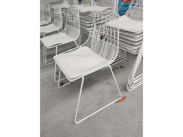 8x stoel wit + kussen (8x) - afbeelding 2 van  3