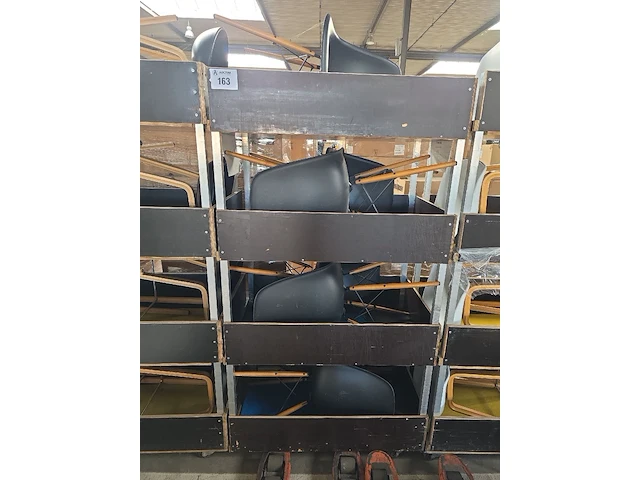 (8x) stoelen vitra aemes - afbeelding 4 van  4