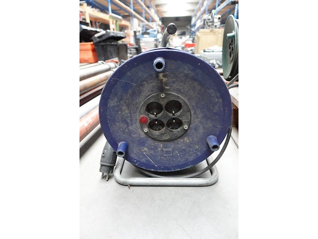 8x verlengkabel op haspel - afbeelding 3 van  6