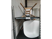 8x witte barstoel (houten frame (excl. transportkar) (8x)