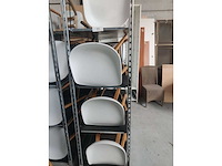 8x witte barstoel (houten frame (excl. transportkar)) (8x)