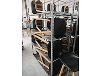 8x zwarte barstoel (houten frame (excl. transportkar) (8x) - afbeelding 2 van  4