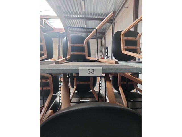 8x zwarte barstoel (houten frame (excl. transportkar)) (8x) - afbeelding 2 van  2