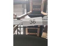 8x zwarte barstoel (houten frame (excl. transportkar) (8x)