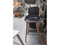 8x zwarte barstoel (houten frame (excl. transportkar) (8x) - afbeelding 2 van  4