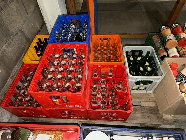 9 bakken leeggoed - afbeelding 1 van  1