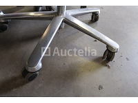 9 bijpassende bureaustoelen van wilkhahn - afbeelding 4 van  7