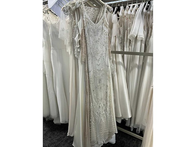 9 bruidsjurken theia (totaalprijs) - afbeelding 21 van  23