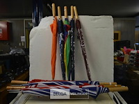 ±9 div paraplu's - afbeelding 1 van  2