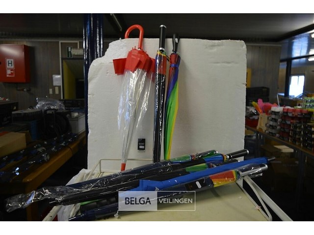 ±9 div paraplu`s - afbeelding 2 van  2