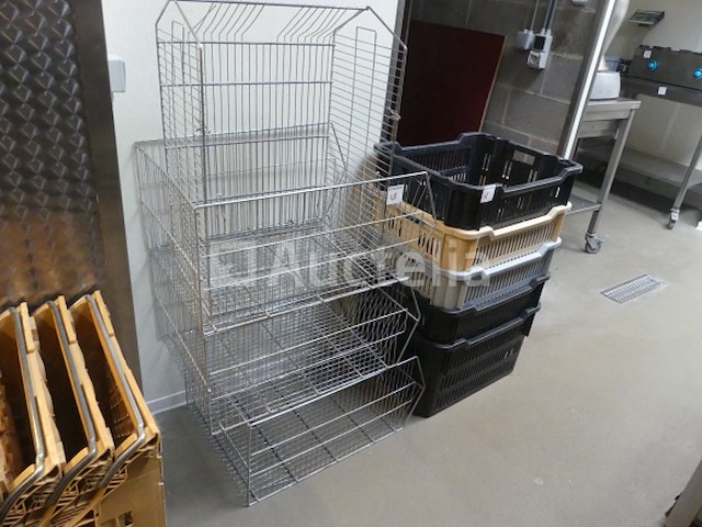 9 diverse broodmanden - afbeelding 1 van  8