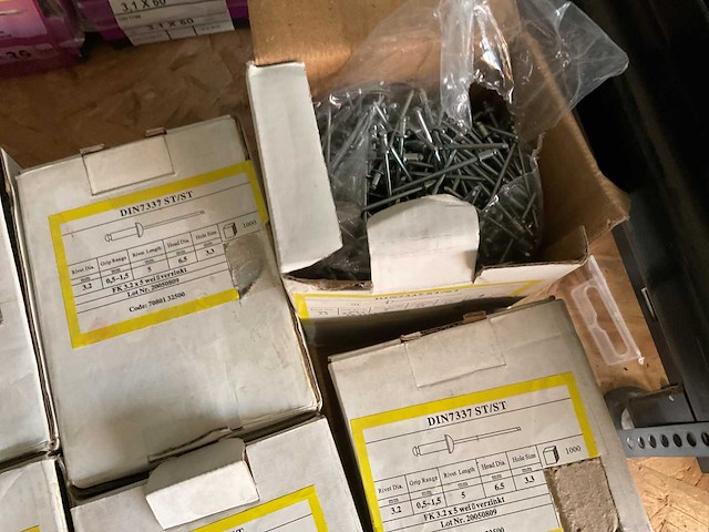 9 dozen blind nagels - afbeelding 4 van  4