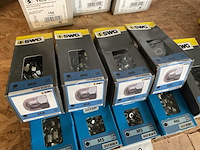 9 dozen bol moeren - afbeelding 2 van  4