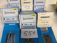 9 dozen bouten en moeren - afbeelding 3 van  5