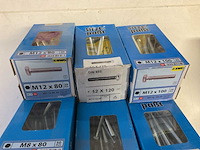 9 dozen bouten en moeren - afbeelding 4 van  5