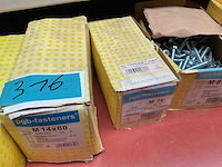 9 dozen bouten en vleugel moeren - afbeelding 4 van  7