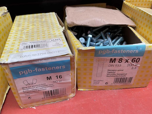 9 dozen bouten en vleugel moeren - afbeelding 5 van  7