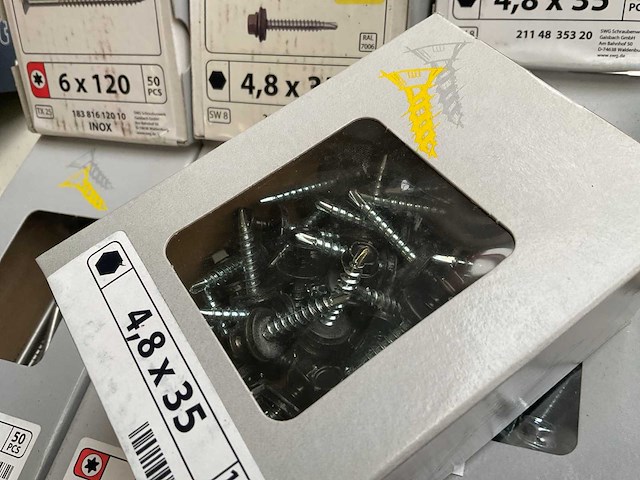 9 dozen dakplaat schroeven en houtschroeven - afbeelding 6 van  6