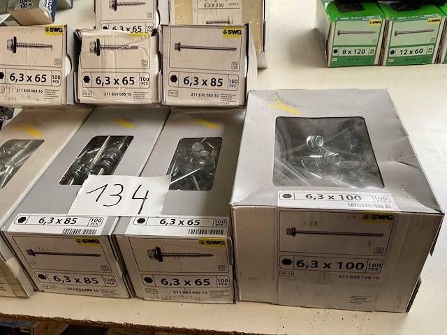 9 dozen dakplaat schroeven - afbeelding 2 van  7